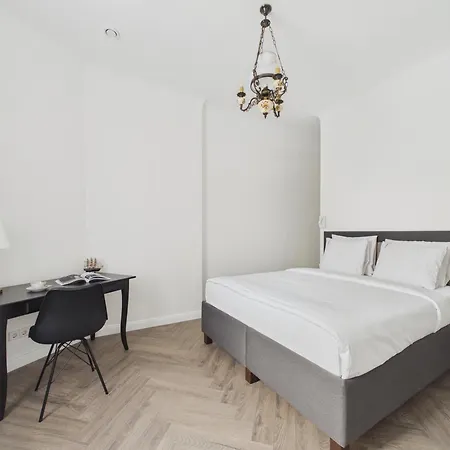1bd In Art Noveau Quarter - 4 Guests Appartement *
