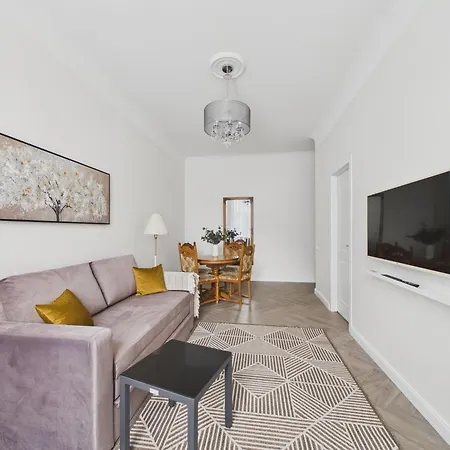 Appartement 1bd In Art Noveau Quarter - 4 Guests