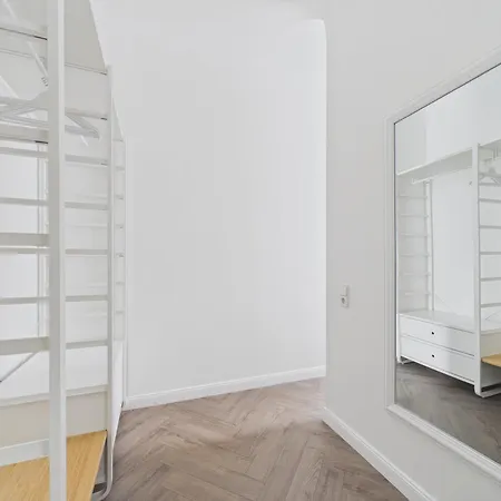 1bd In Art Noveau Quarter - 4 Guests Riga
